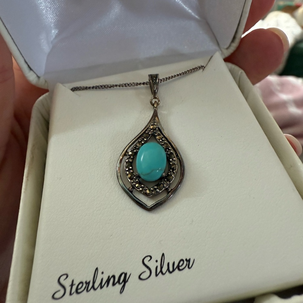 TORI HILL NECKLACE